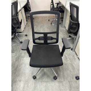樂新二手傢俱《購買前先詢問》黑色扶手電腦椅*辦公椅*扶手可收折*高低可調*附衣架*鋁合金腳*黑網布坐墊