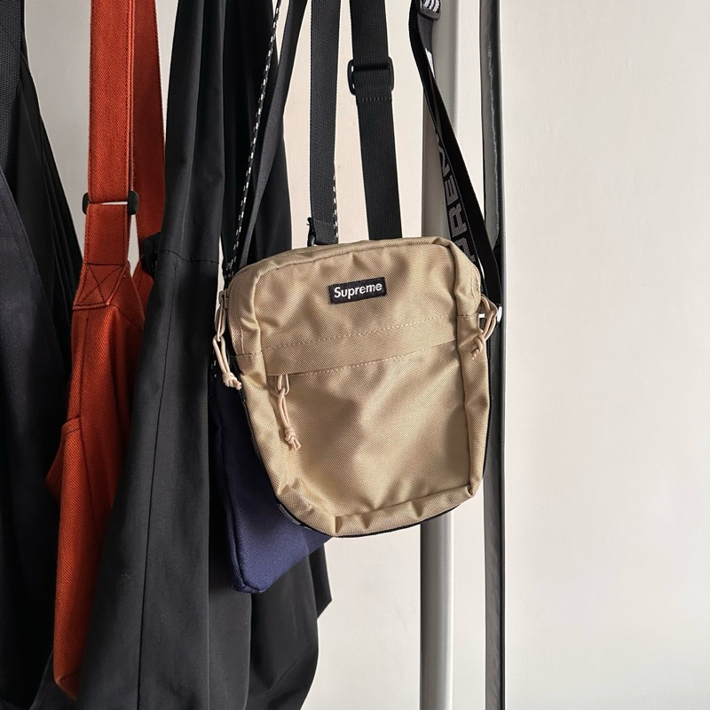 【二手】 Supreme 44th Shoulder Bag 米色 卡其色 肩包 刺繡肩帶 小包