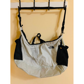 全新 吊牌未剪 The north face 北臉 尼龍 防水 單肩包 斜肩包 揹包 輕巧耐用 可折疊 旅行必備
