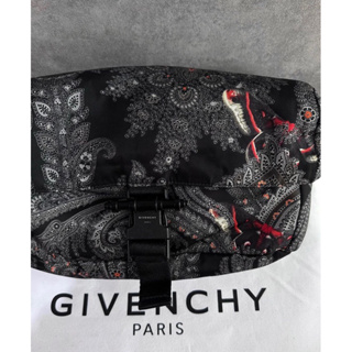 GIVENCHY 紀梵希 側背包 斜背包