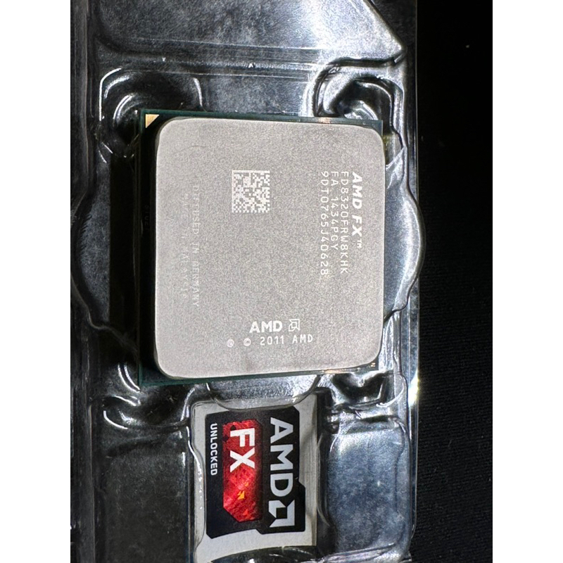 AMD FX 8320 CPU附原廠散熱器