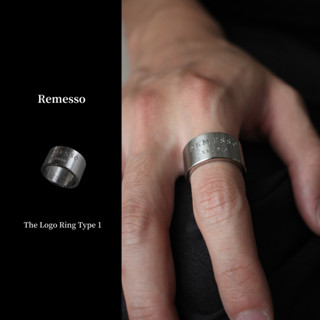 Remesso Design｜R09 The Logo Ring 金屬拉絲戒指