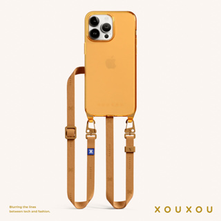 XOUXOU / 12mm細背帶掛繩手機殼組-焦糖色Mel Clear iPhone15系列 【手機殼現貨&掛繩】