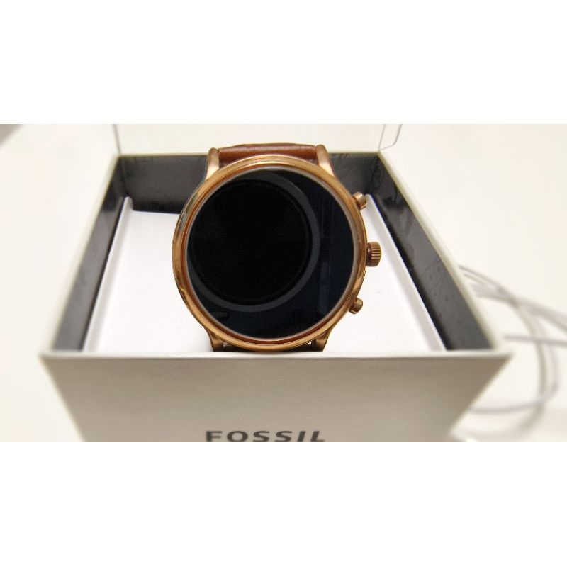 『二手區』fossil smartwatches gen5 wear os智慧手錶( 錶面有刮傷)