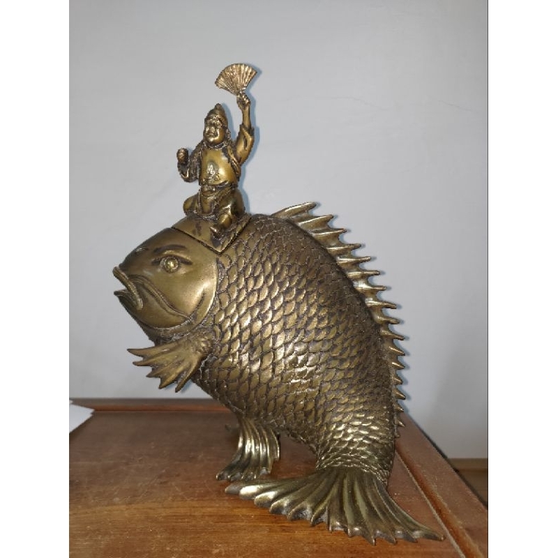 古董老件銅器日本招財鯉魚高29長22寬19公分