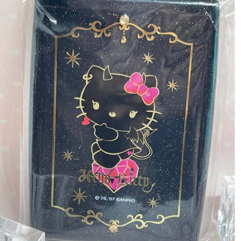 日本帶回來的Hello Kitty小惡魔折疊收納鏡子