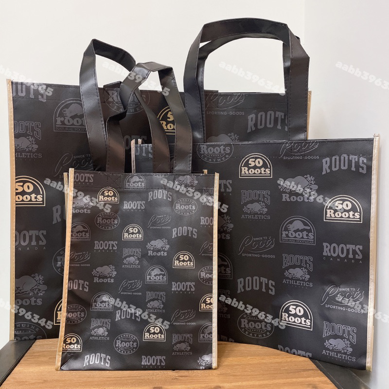 ROOTS 購物袋  【特大會用箱子】  101 統一時代 黑金滿版購物袋 環保袋 VIP 提袋 限定版 50週年購物袋