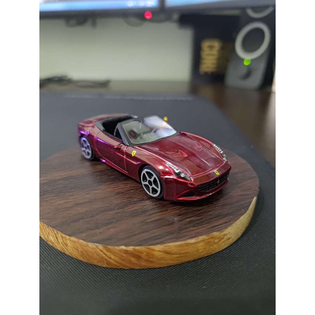 ●小小商店○Tomica 日版 burago 法拉利 Ferrari California T