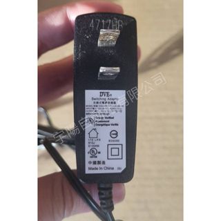 DVE帝聞 交換式電源供應器DSA-6PFG-05 FUS 050100(9成新)