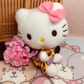 日本帶回來的Hello Kitty日式和風鑰匙圈娃娃