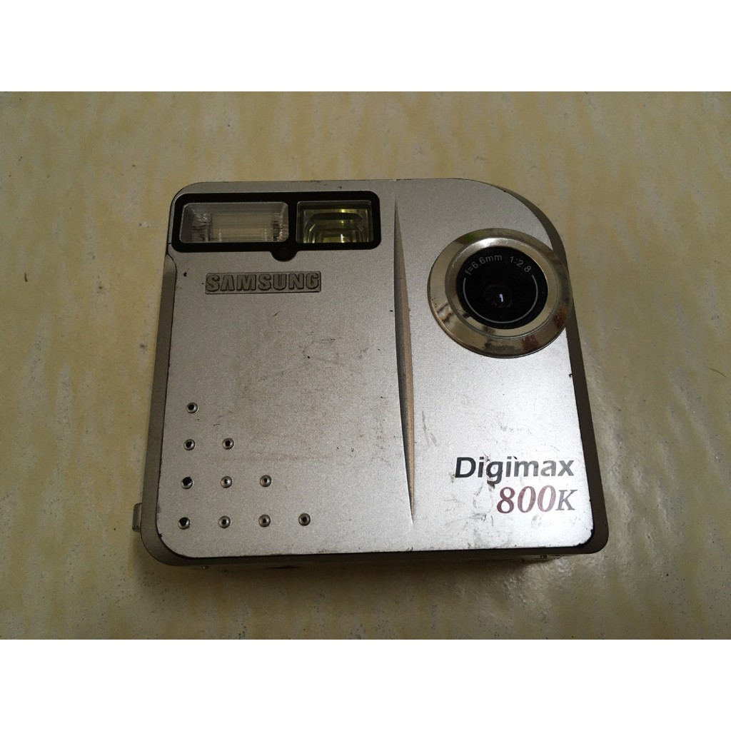 ．私人好貨．二手．箱01．相機．未測試 無電池【SAMSUNG Digimax 800K CCD】中古 零件機 故障機