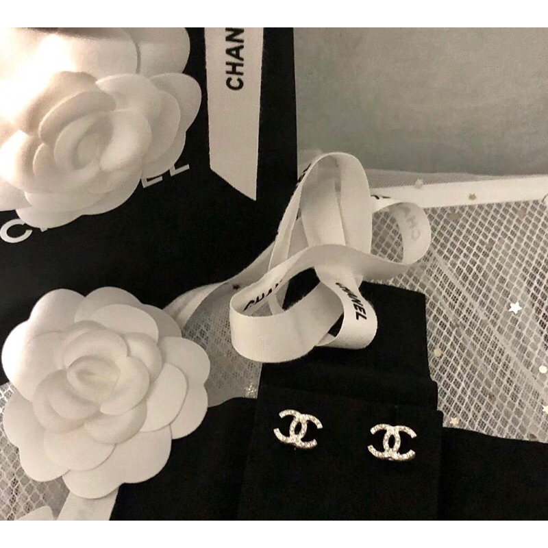 全新現貨 Chanel 雙C logo 珍珠水鑽耳環