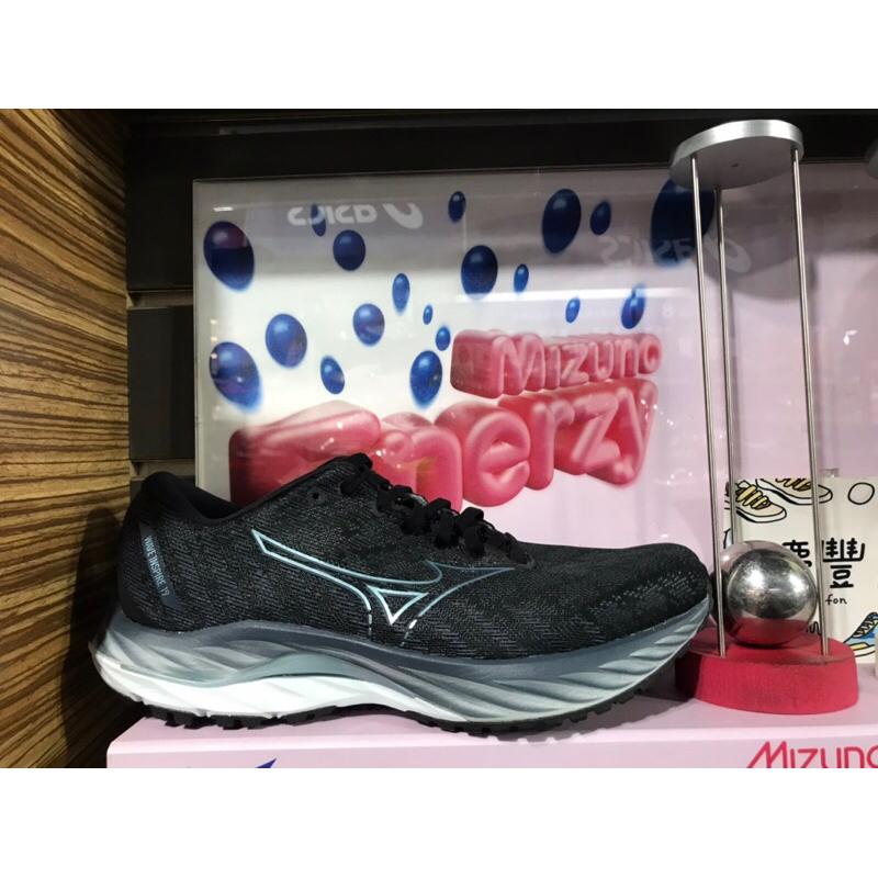 大灌體育👟MIZUNO美津濃 WAVE INSPIRE 19 SW 男慢跑鞋 超寬楦緩震支撐 黑灰 J1GC234553