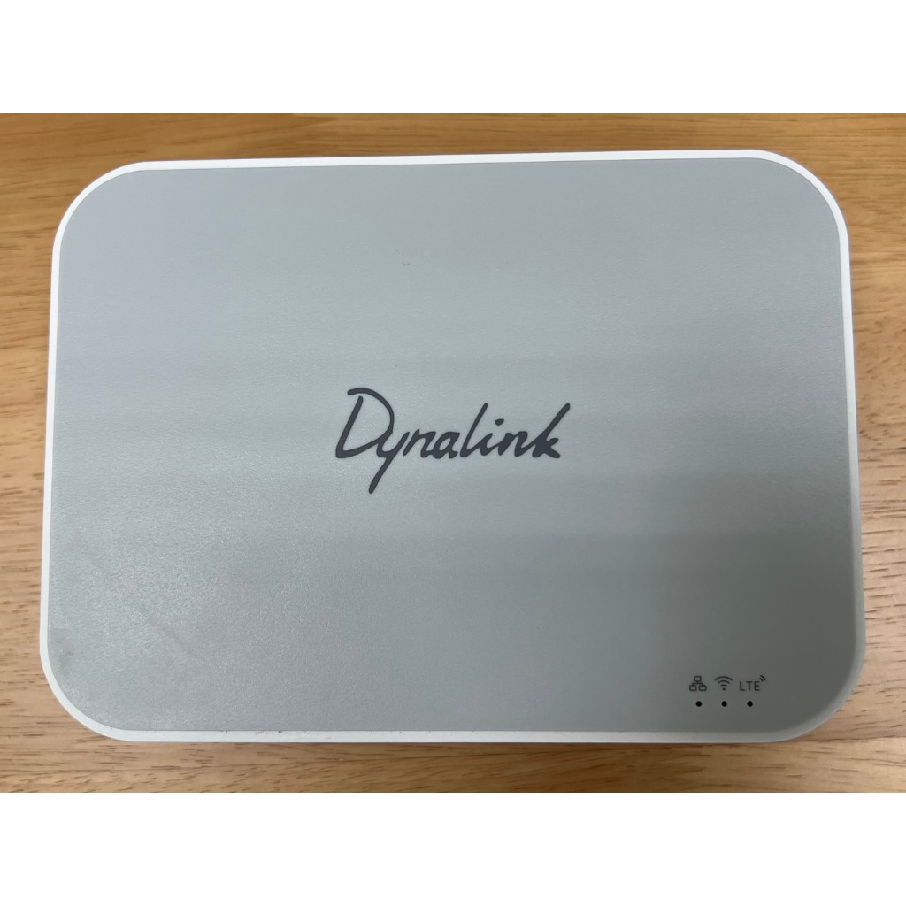 4CA Dynalink RTL6100W 4G LTE SIM卡 WiFi分享器網卡無線路由器 二手