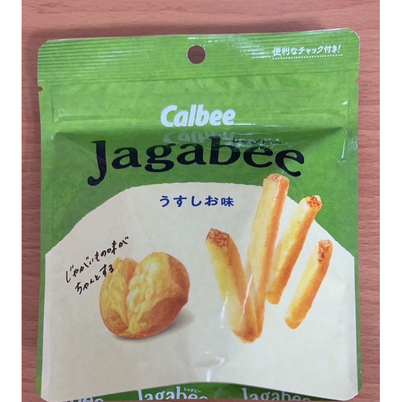 ⭕️現貨⭕️日本境內⭕️卡樂比 薯條⭕️快速出貨‼️卡樂比 Calbee Jagabee 鹽味薯條 40g！在台現貨
