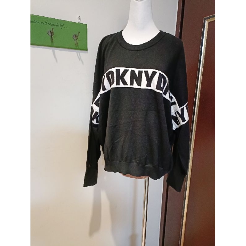 DKNY 超經典logo針織衫