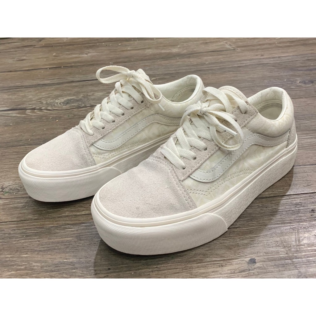 原創極限運動潮牌Vans 二手 米白 中性 66 Old Skool  麂皮 帆布 浮水印 棉花糖 厚底 帆布鞋 37號