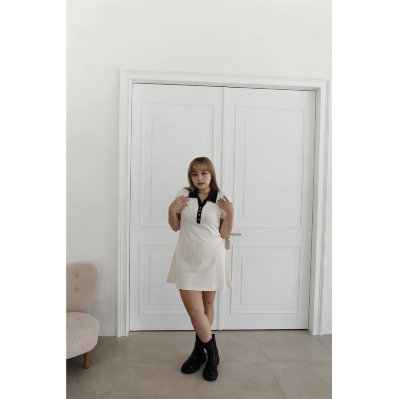 🔆全新 kuan official 網球少女POLO洋(1碼)