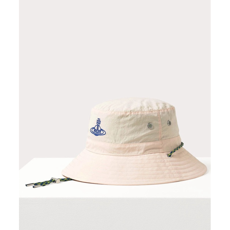 轉賣＊Vivienne Westwood 正品全新 刺繡logo輕量尼龍漁夫帽-米白
