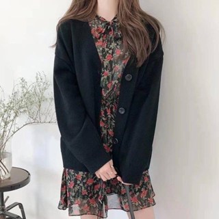Gray灰 | 學院風V領排釦針織外套 小文青 親膚針織 百搭 女生上衣 秋冬針織 冬季外套 臺灣出貨 電子發票2203