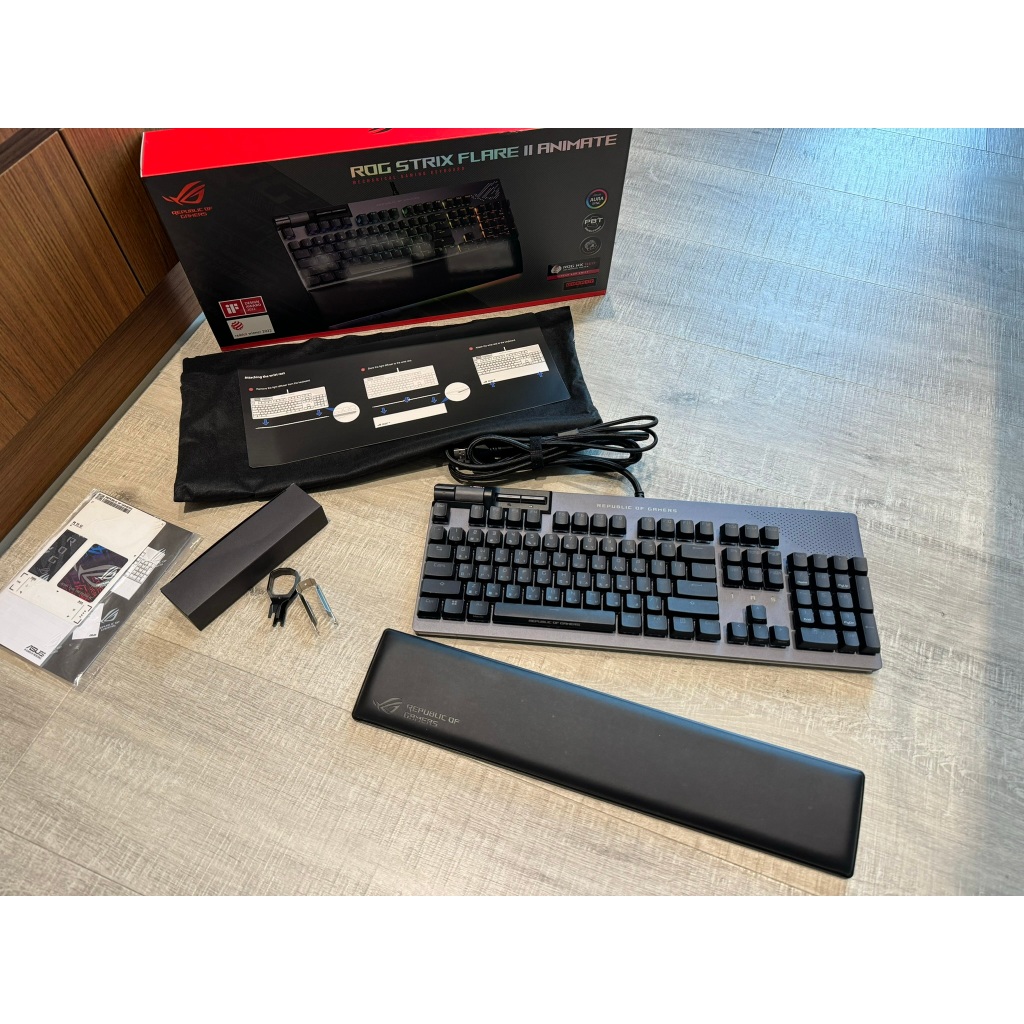 ASUS 華碩 ROG Strix Flare II Animate PBT 電競鍵盤/紅軸 BKTA 二手鍵盤