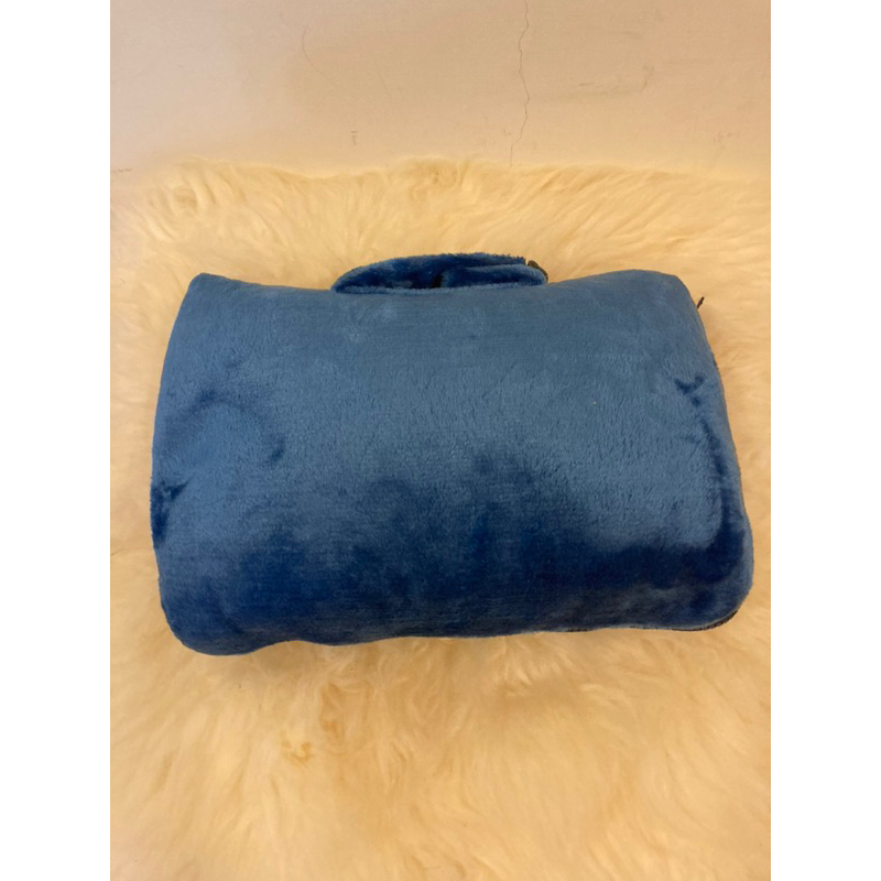 全新 Cabeau Fold ‘n Go Blanket 旅行枕頭 小棉被 藍色二合一 收納