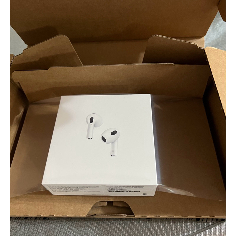 AirPods 3代 搭配 MagSafe 充電盒