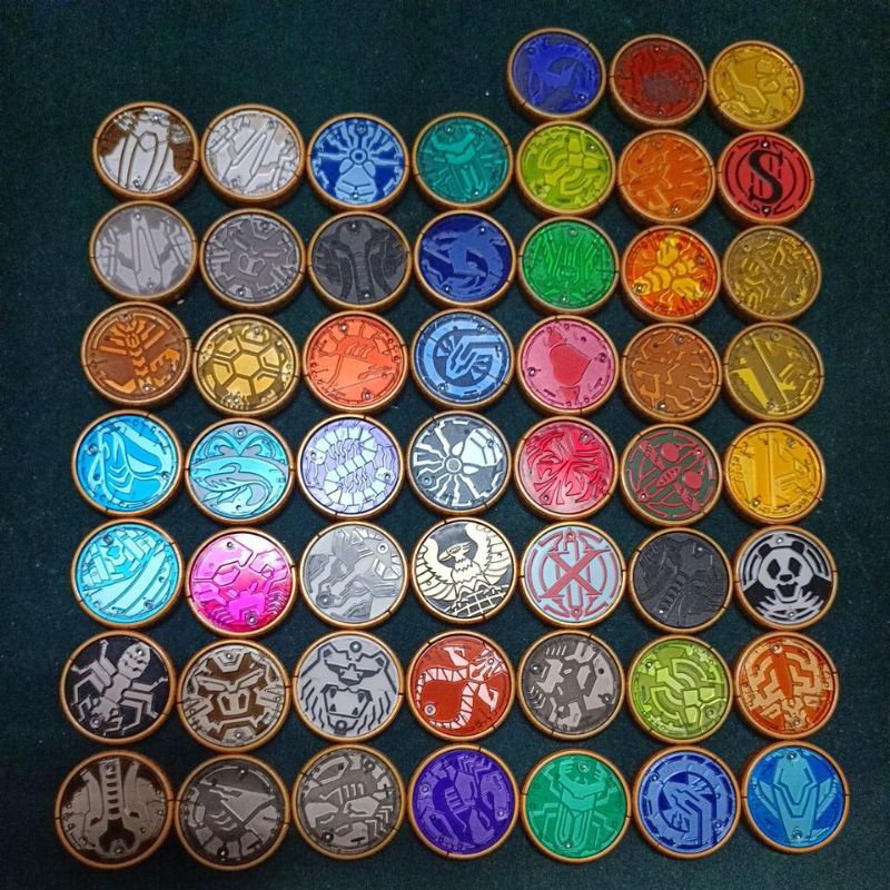 假面騎士歐茲 CSM硬幣 二手 有52顆（不拆賣）