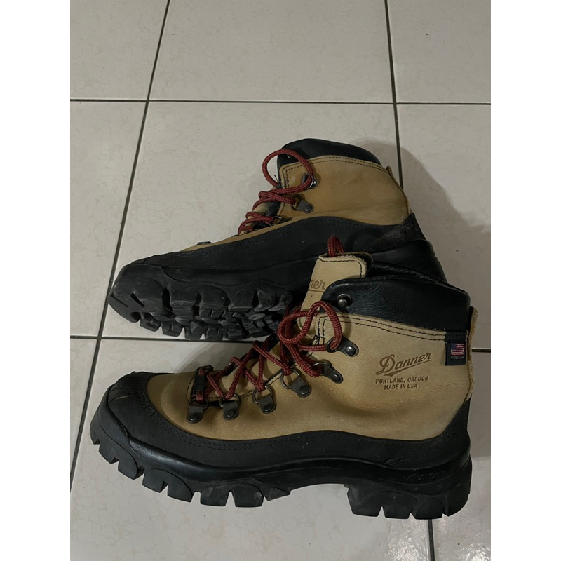 Danner 8m 越野登山