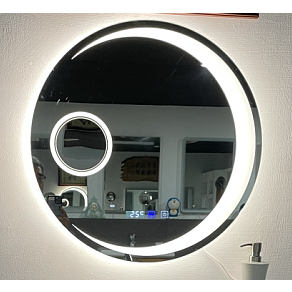 5mm厚(日月鏡)  600圓形NC光邊銑一孔LED燈除霧鏡+時間顯示+放大鏡