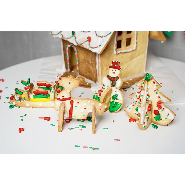 《U貝》8件套3D聖誕節立體餅乾模 聖誕餅乾模 聖誕樹 麋鹿 雪橇 薑餅人 雪人 不鏽鋼餅乾模🍬聖誕不鏽鋼餅乾模