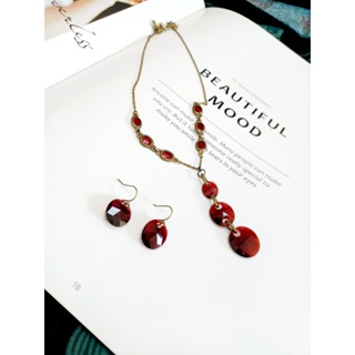vintage jewelry AVON 2010年 紅色仿寶石串珠套組 項鍊+勾式耳環 盒裝 400元