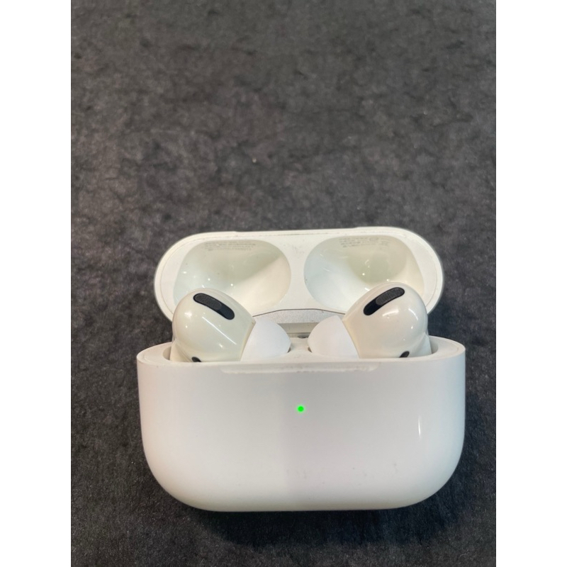 Apple AirPods pro(第一代）with MagSafe case 二手