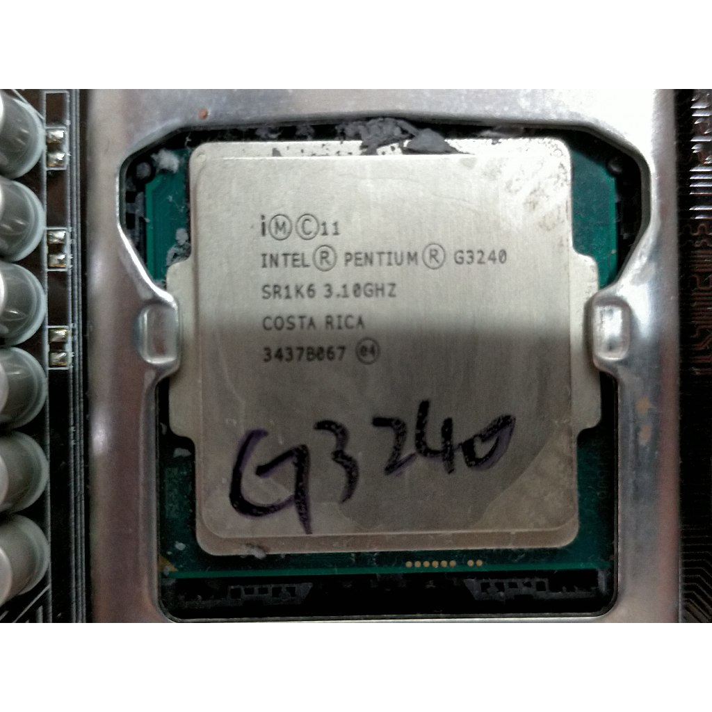 C.1150CPU-Intel Pentium G3240 3M 快取記憶體，3.10 GHz 第4代 直購價120