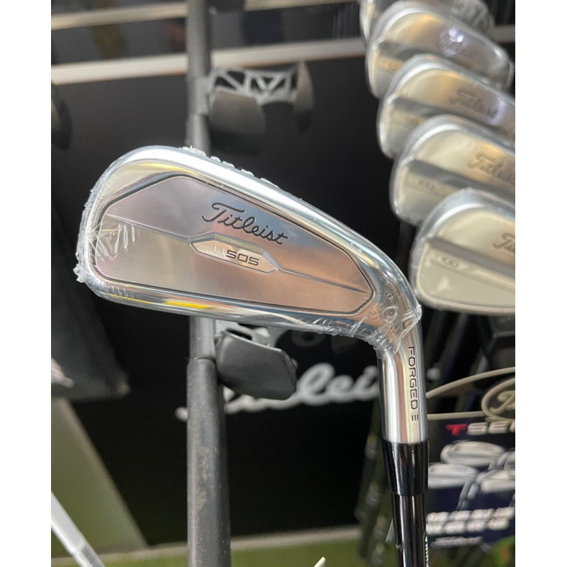 Titleist 最新款 U505 鐵木桿