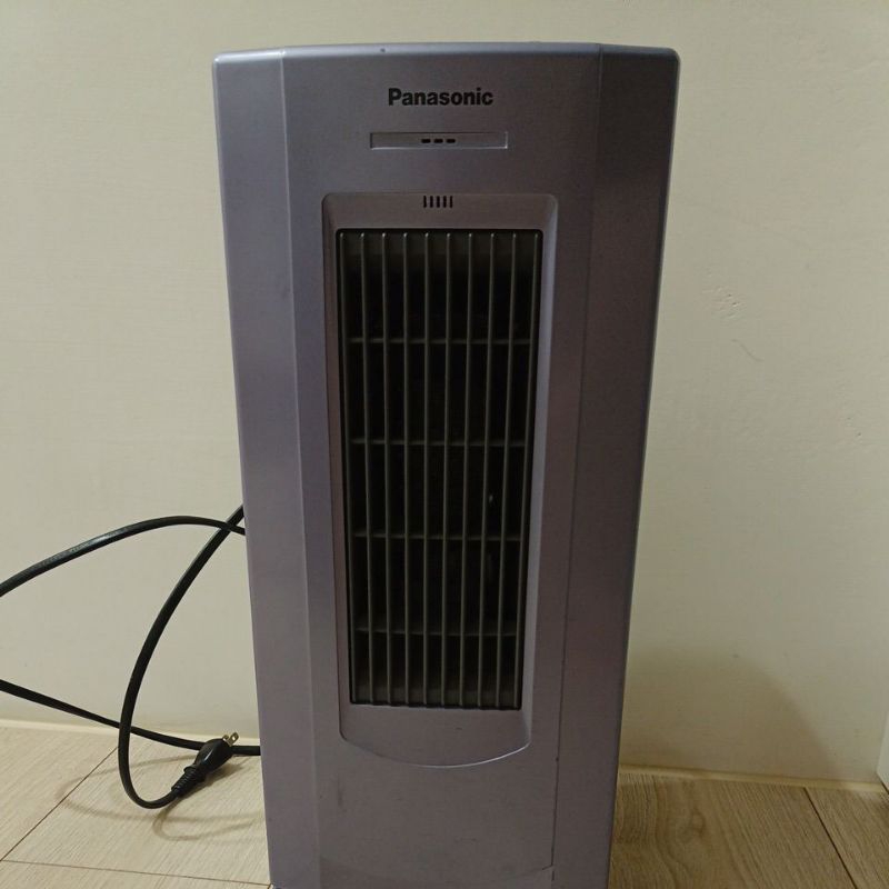 (二手)# Panasonic#型號 FE-12NT功能正常#風速大#暖房快速