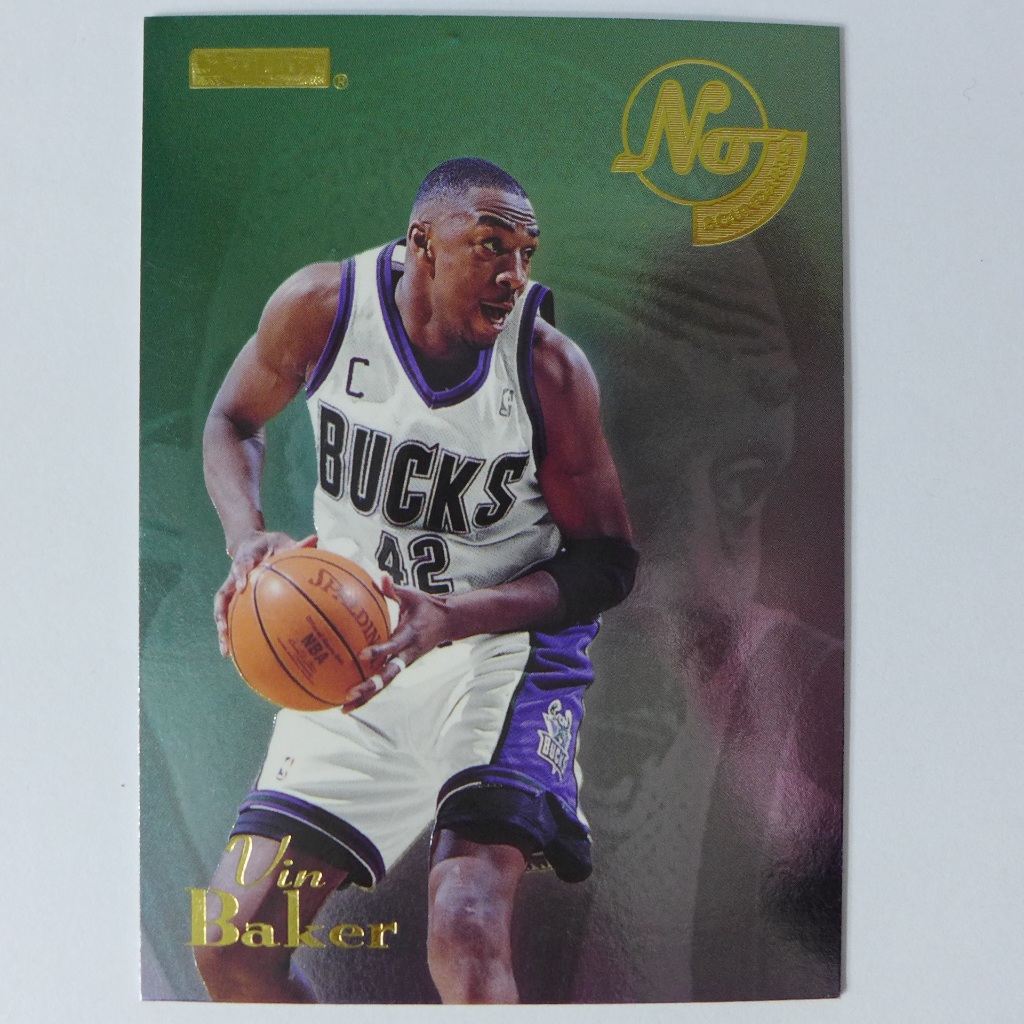 ~ Vin Baker ~ NBA球星/維恩·貝克 1996年E-XL.金屬設計特殊卡