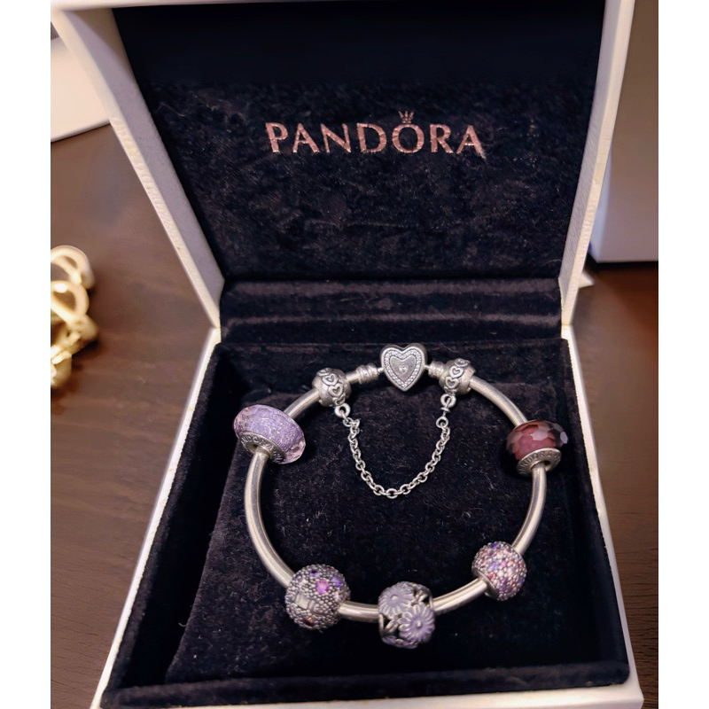 ♥ Pandora潘朵拉保存良好如全新♥ 多款絕版二手出清，適合情侶過節生日禮物🎁