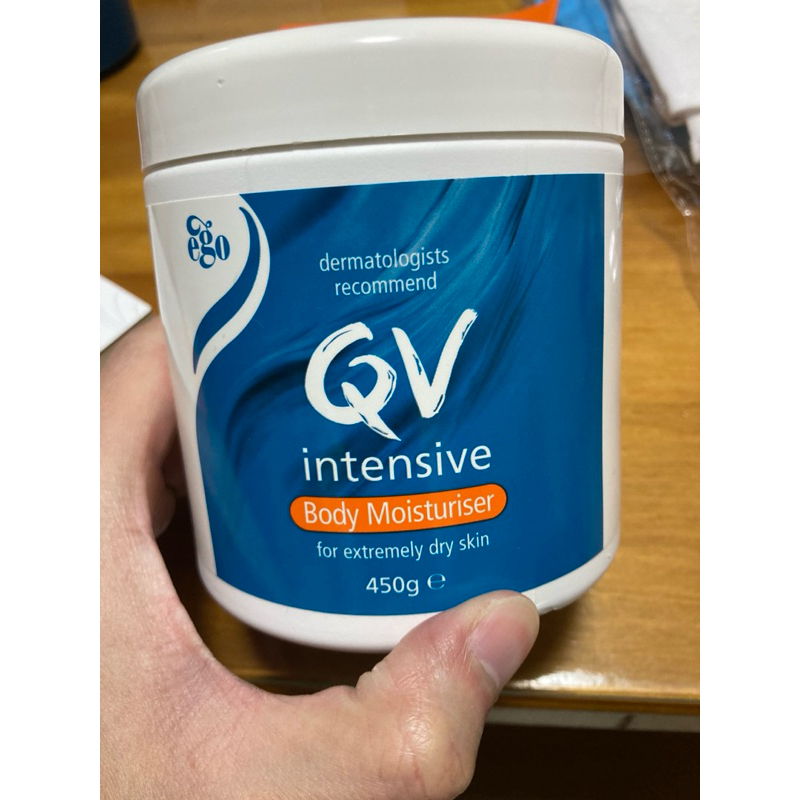QV intensive 重度修護乳膏