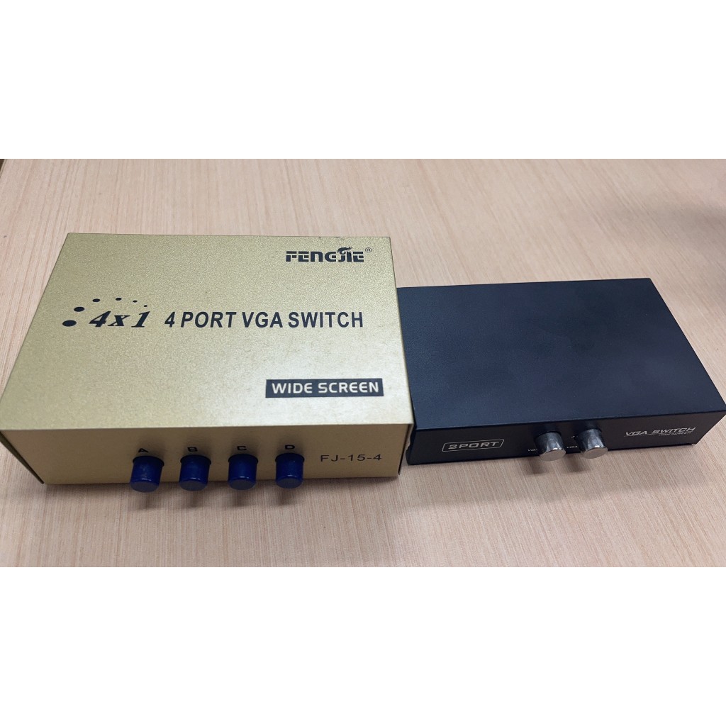 二手 2 PORT / 4 PORT VGA SWITCH 螢幕切換器