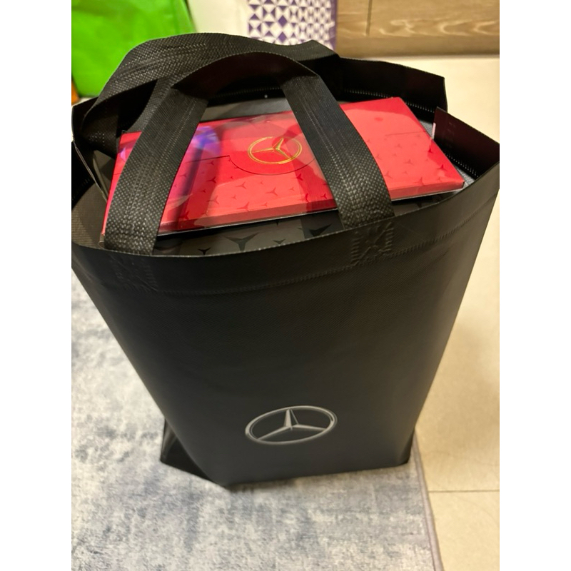 2024年全新 Mercedes-Benz賓士多功能拉鍊包收納盒+2024年紅包袋+賓士提袋