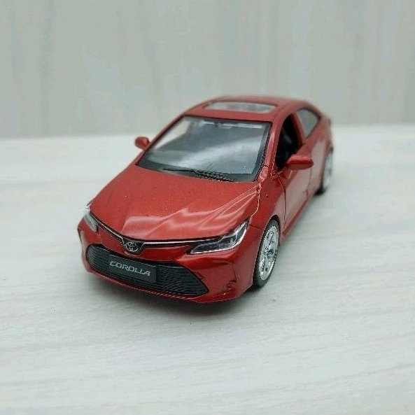 台灣現貨 全新盒裝1:43~ 豐田 TOYOTA COROLLA 橘棕色 合金 模型車 玩具 迴力 兒童 生日 禮物