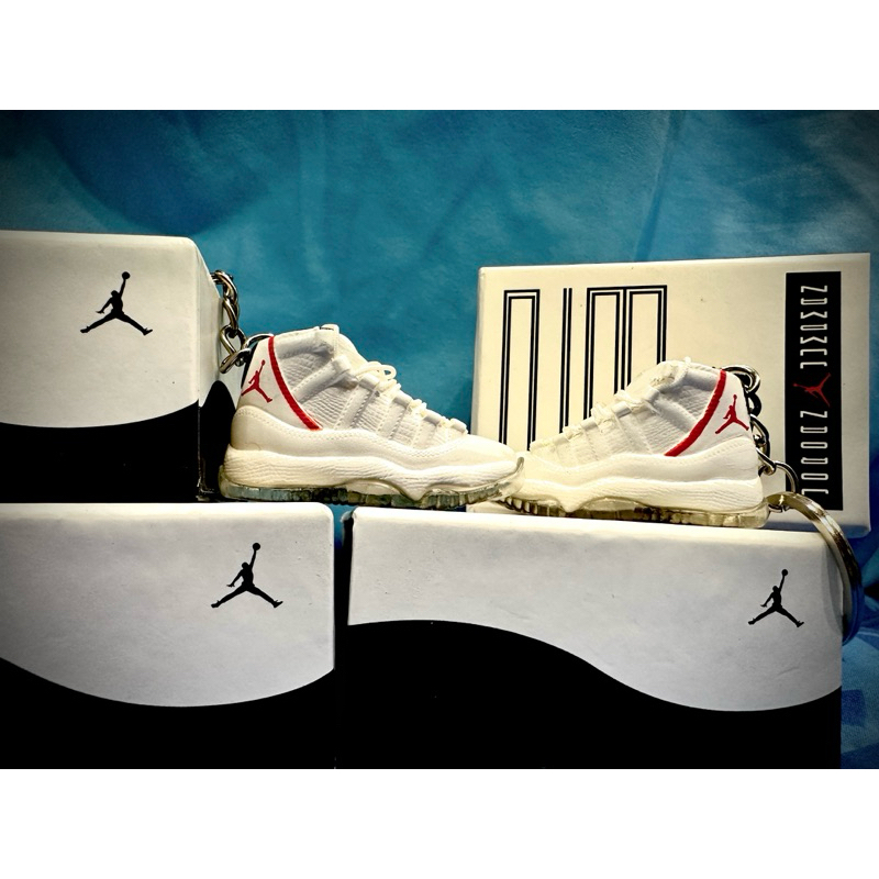 經典Jordan11代  白紅配色  3D立體鞋模  球鞋鑰匙圈  一入
