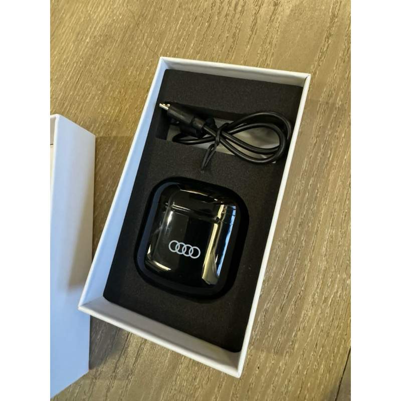 Audi 奧迪 原廠 藍芽無線耳機 全新未使用 黑色