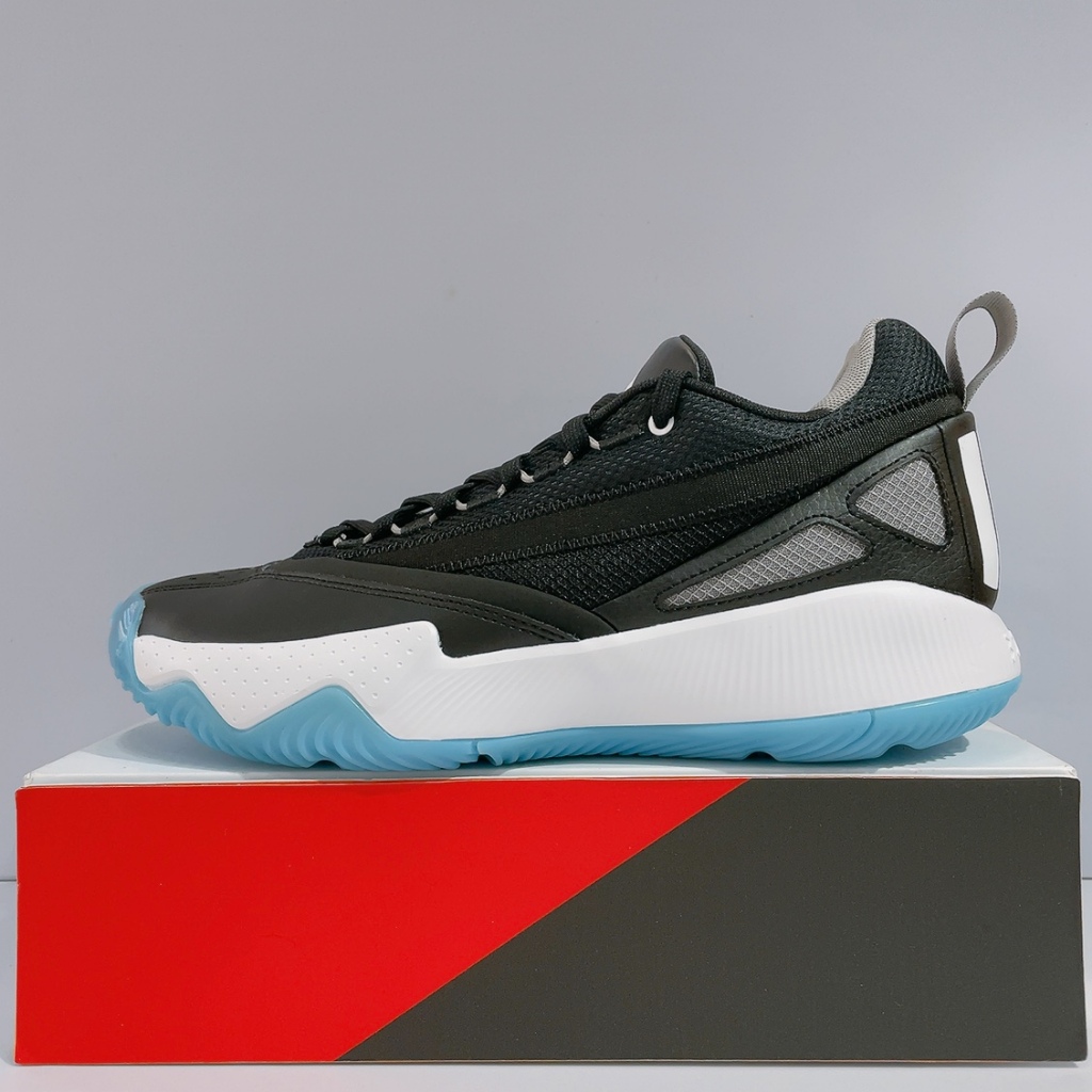 adidas DAME CERTIFIED 2 男女款 黑色 舒適 透氣 緩震 運動 籃球鞋 IE7792
