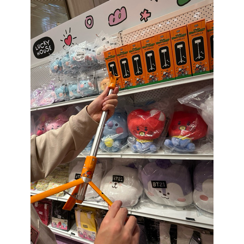 全新現貨💕BT21美極品三腳自拍棒2.0-BT21萬聖節款