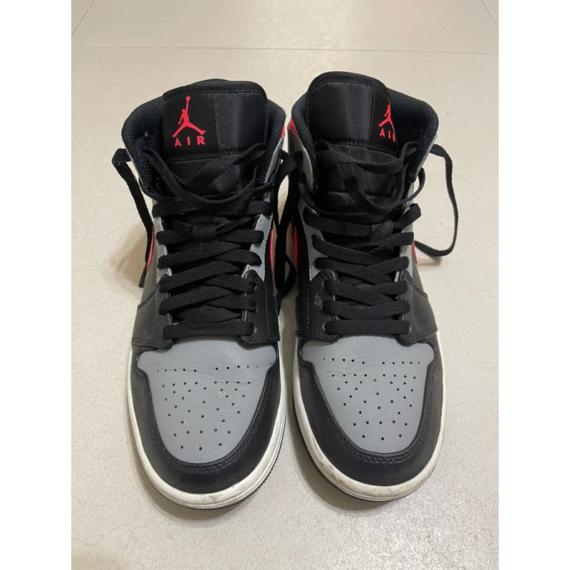 AIR JORDAN 1 AJ1 mid 灰黑螢光紅 尺寸US8 男碼(二手)