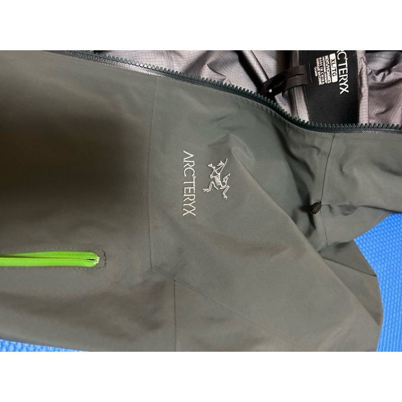 始祖鳥 arcteryx SV級 goretex pro 防風防水外套