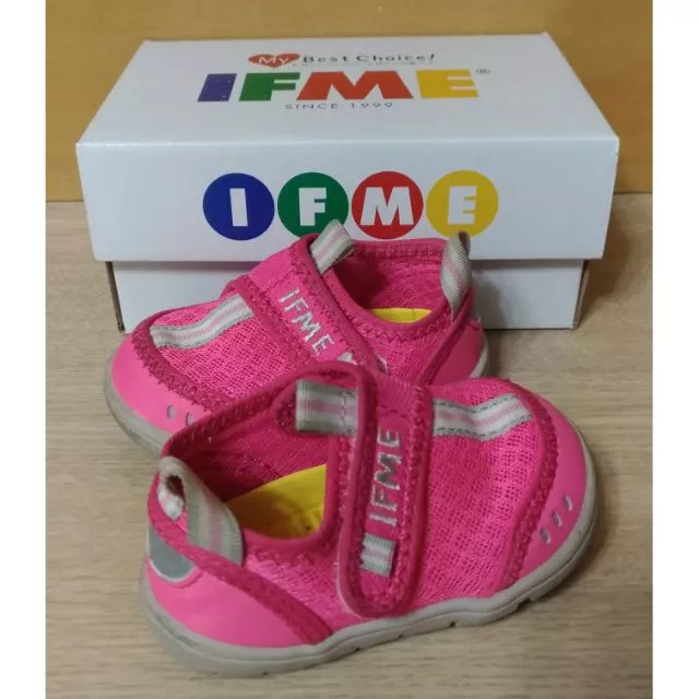 &lt;二手童鞋&gt;日本IFME桃紅色兒童機能運動水涼鞋12公分