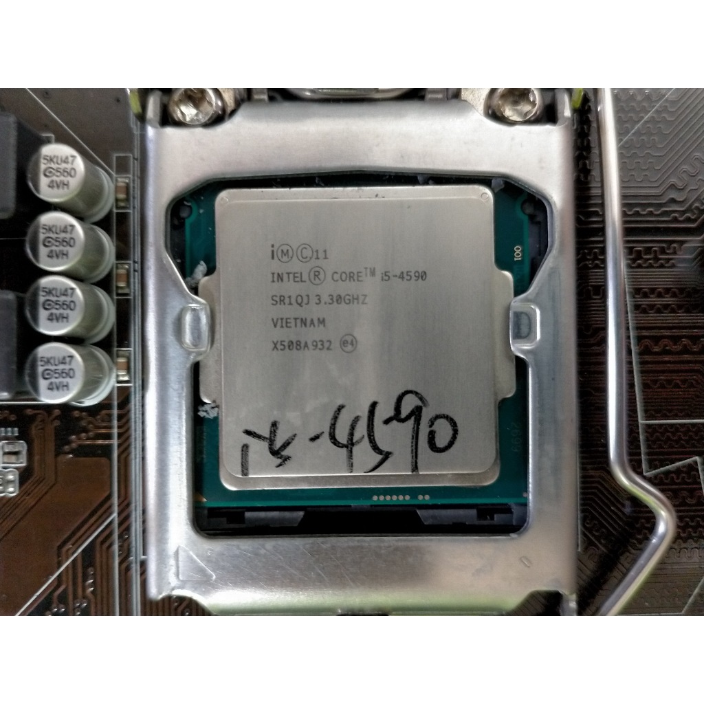 C.1150CPU-Intel Core i5-4590,6M 快取，最高 3.70 GHz 直購價400